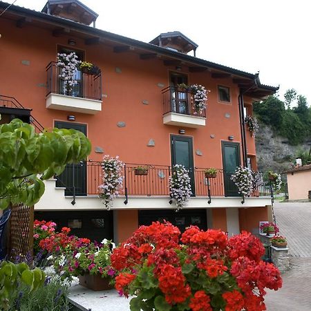 Al Pasche Bed and Breakfast Dronero Exterior foto