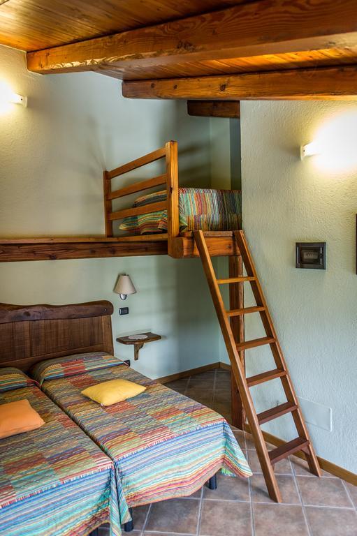 Al Pasche Bed and Breakfast Dronero Habitación foto